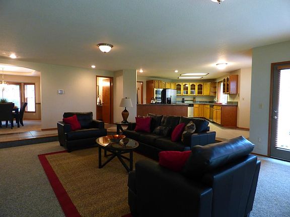5th image of 7224 Deerfield Park Dr NE