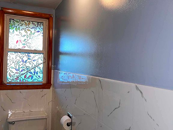 4th image of 227 Saint Albans Rd #2