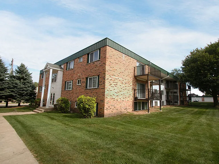 Welcome to Heritage Manor Apartments!