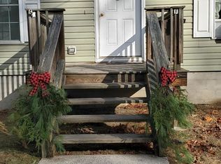 86 Academy St, Kerhonkson, NY 12446