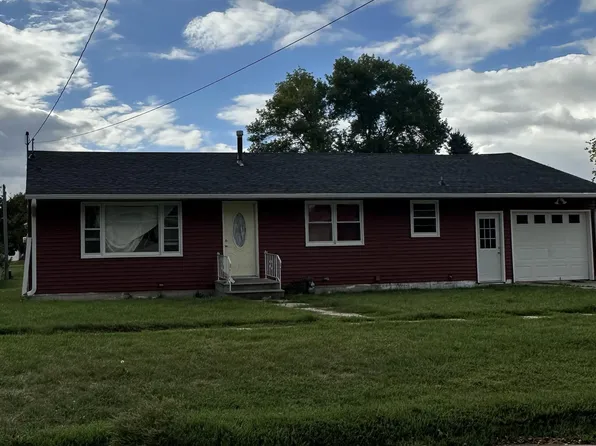 1260 Bush Ave, Garner, IA 50438