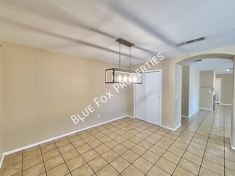 3754 E White River Dr — Photo 10