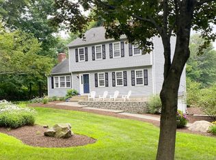 82 Toddy Hill Rd, Sandy Hook, CT 06482