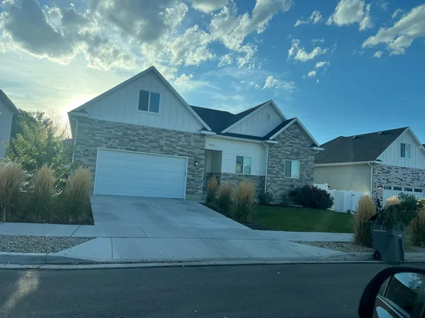 9534 S Oakeson Park Ct, South Jordan, UT 84095