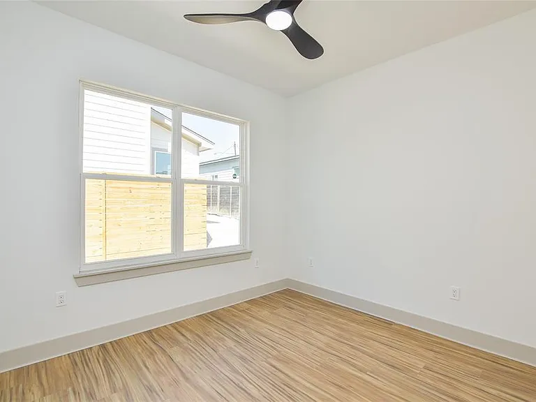 7103 Bennett Ave #2 — Photo 12