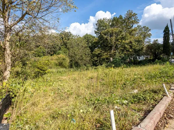 889 Hollywood Road, Nw, Atlanta, GA 30318