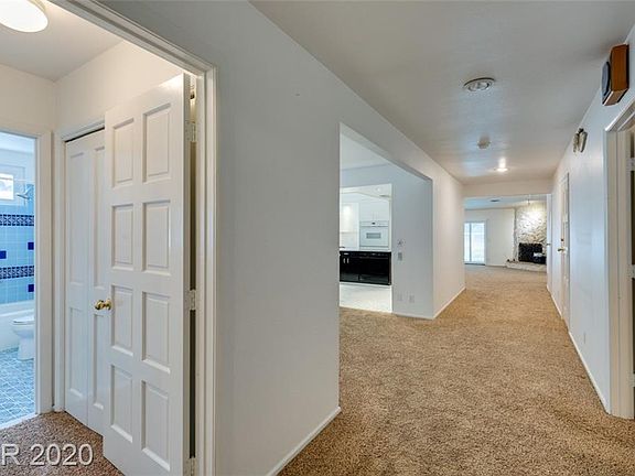 5th image of 3024 Calle De Laredo