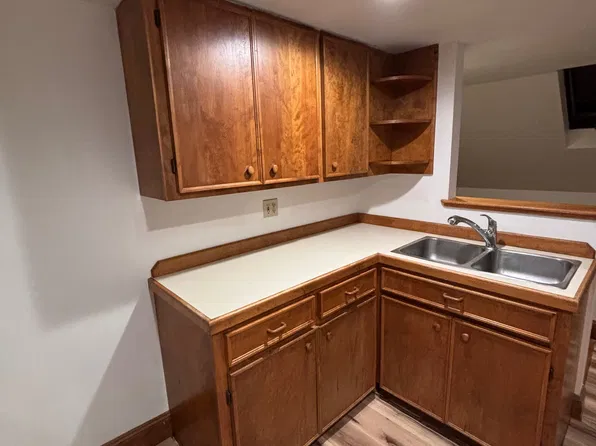 200 S Main St #4, Brewer, ME 04412