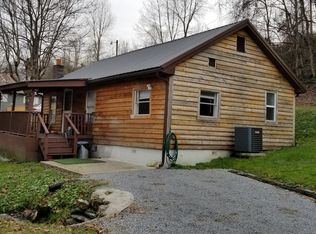 302 McLin Hollow Rd, Rose Hill, VA 24281