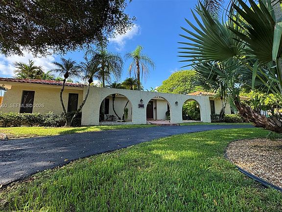 2nd image of 7190 SW 100th St