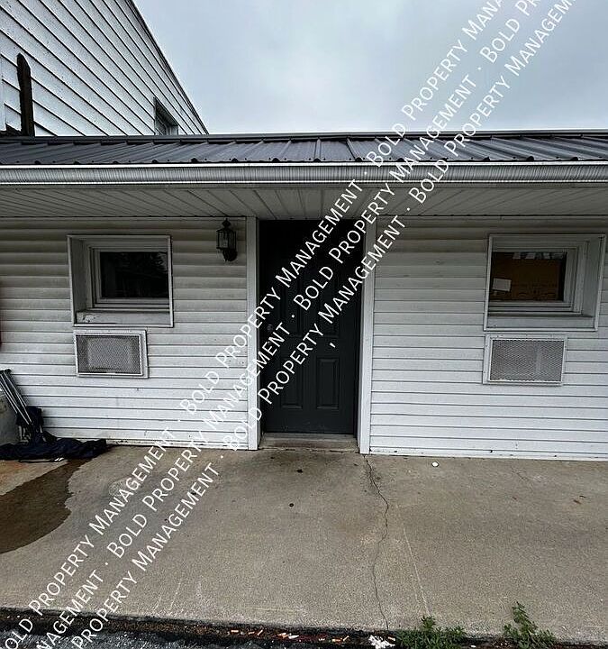1st image of 1137 W Main St #8