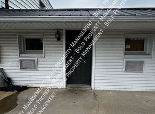 1137 W Main St #8, Annville, PA 17003