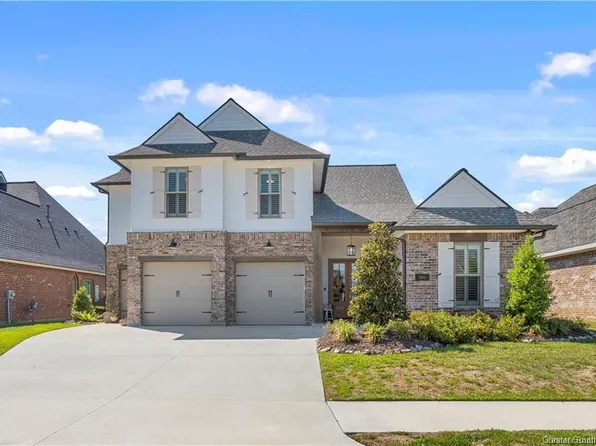 5846 Weeping Willow Dr, Lake Charles, LA 70605