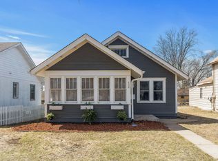 506 6th Ave S, Hopkins, MN 55343