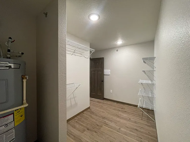 Gateway Place Apartments — Photo 88