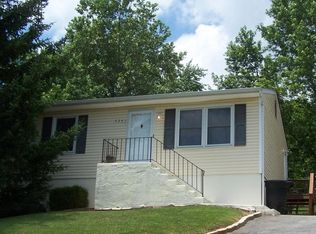 5341 Starkey Rd, Roanoke, VA 24018