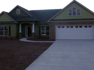 103 Weeping Willow Trl, Headland, AL 36304