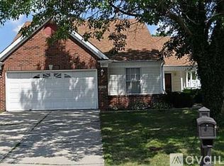 10792 Bay Ln, Fishers, IN 46037
