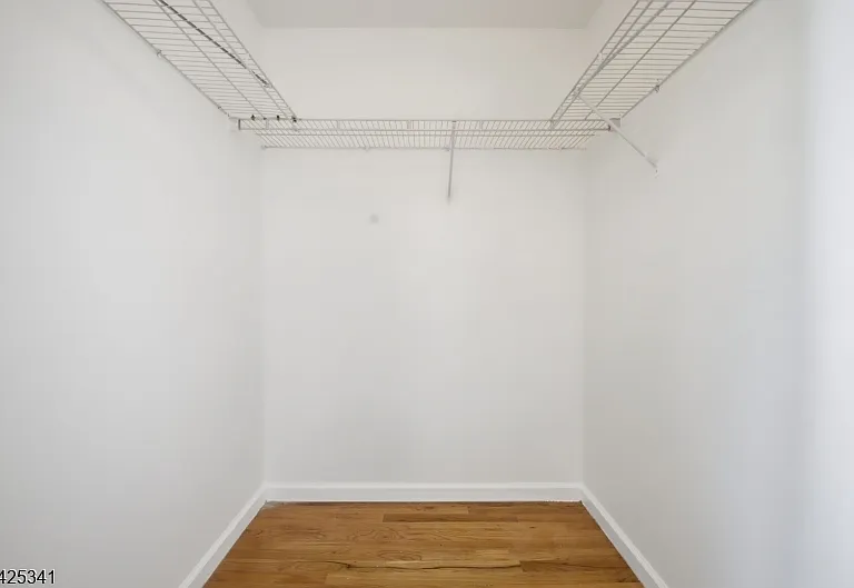 20 Wakeman Ave — Photo 10