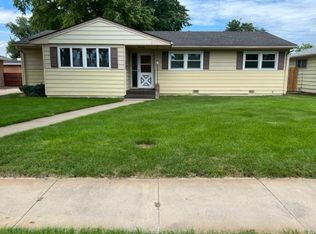 2015 Alpha St, North Platte, NE 69101