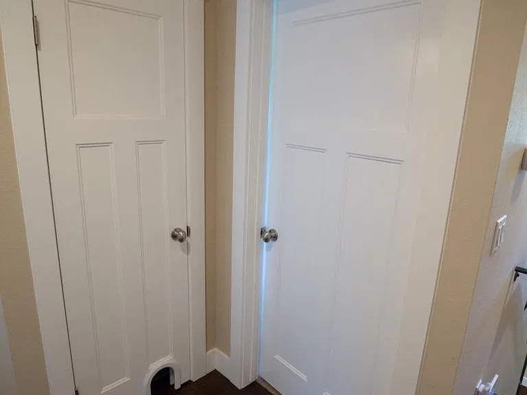 Hall Closet/2nd Bedroom