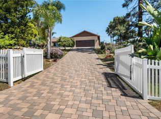 744 Via Flora Rd, San Marcos, CA 92069