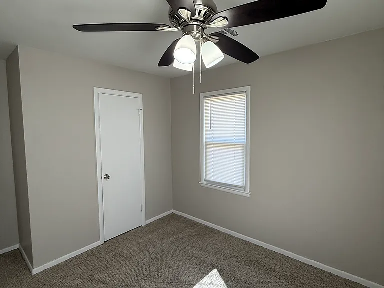 1133 NW 84th St — Photo 12
