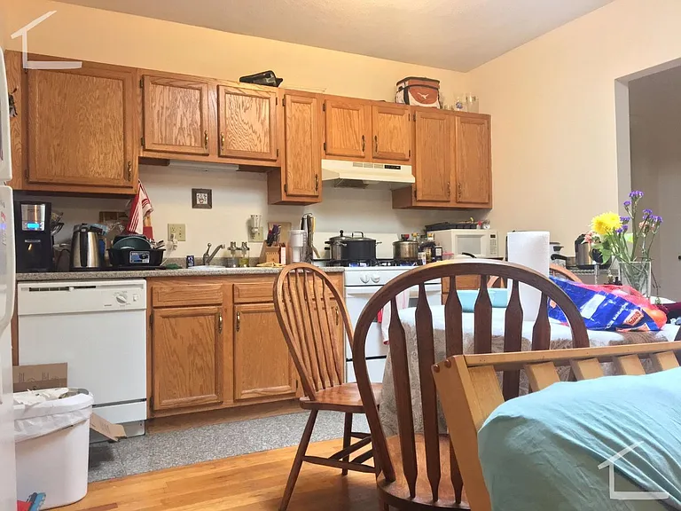 29 Cummings Rd — Photo 6