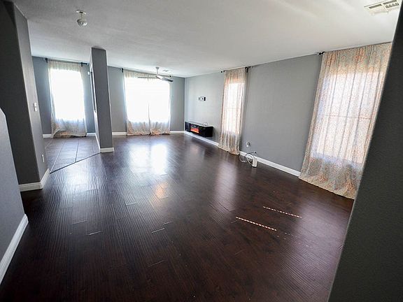 5th image of 202 Glen Falls Ave