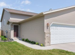 936 37th Ave S, Moorhead, MN 56560