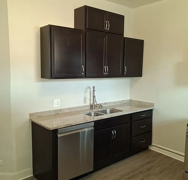 1009 W Garfield Blvd #1 — Photo 15