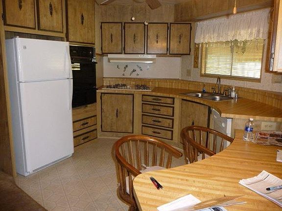 5th image of 13393 Mariposa Rd Spc 267