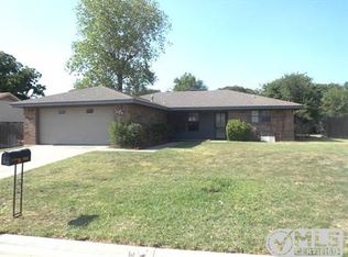 1922 Willowcrest Loop, Denton, TX 76205