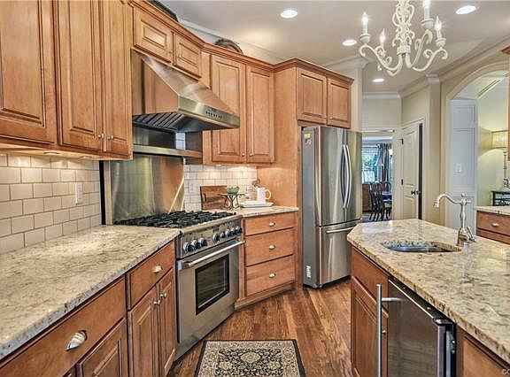 5th image of this home