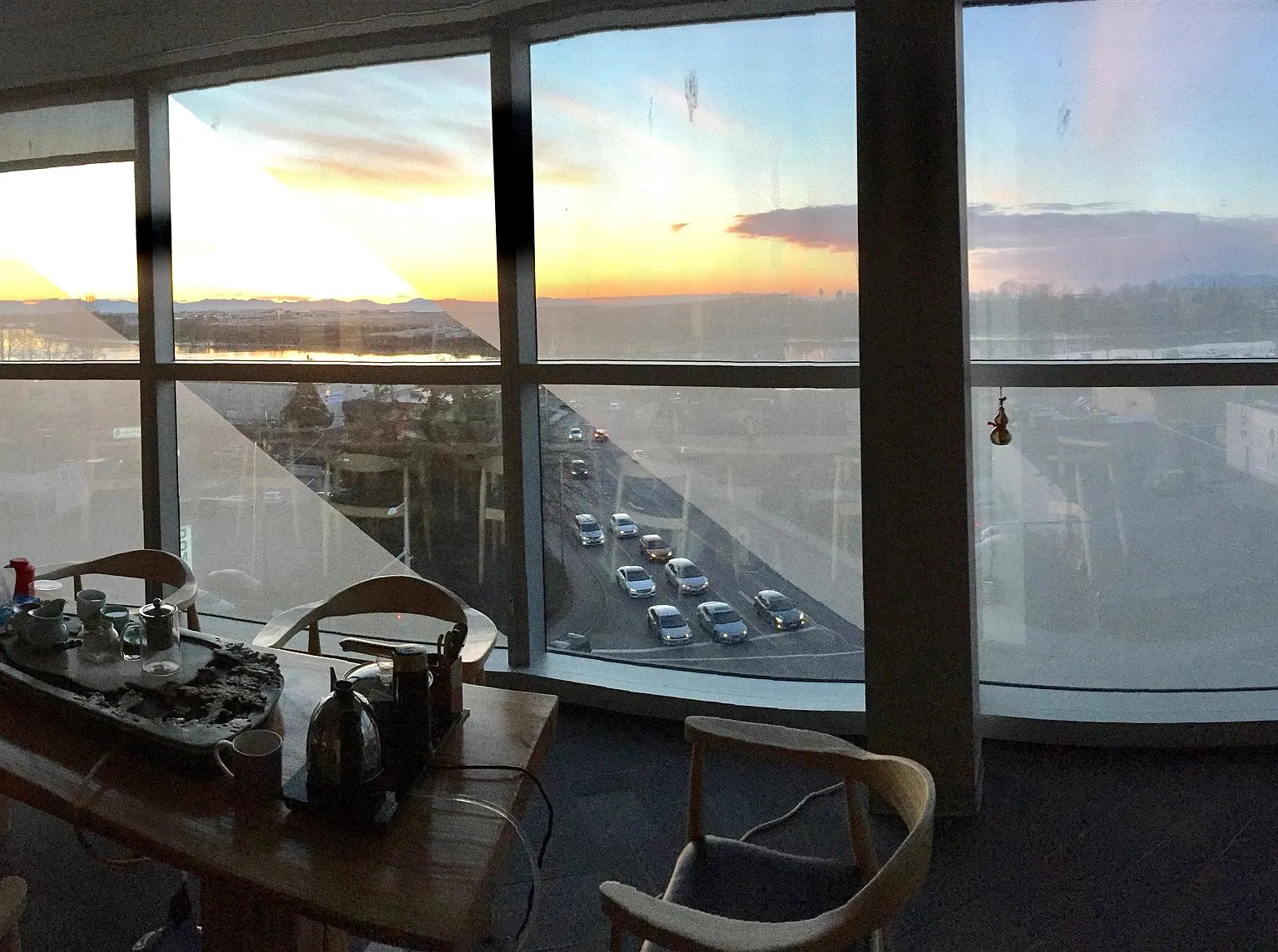1 bed, 880 sqft, $4,900 — Photo 3