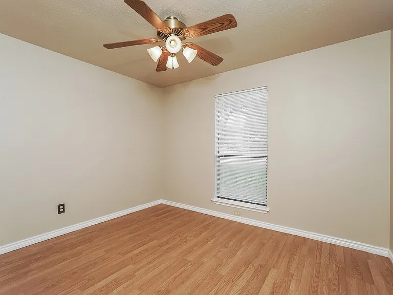 8430 Timber Fair — Photo 14