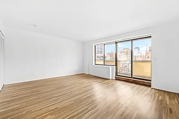 Rented by Berkshire Hathaway HomeServices New York Properties | media 7