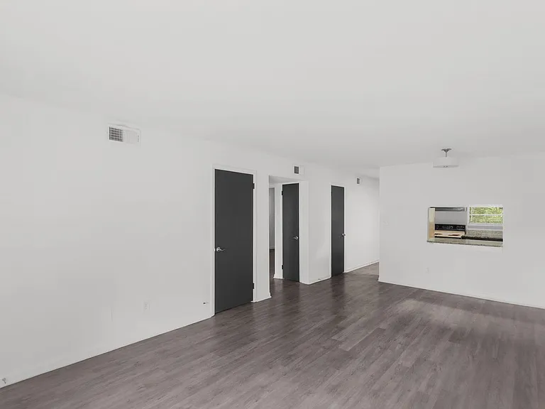 3200 Hillside Ave — Photo 64
