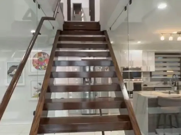 138-22 82nd Avenue image 11 of 17