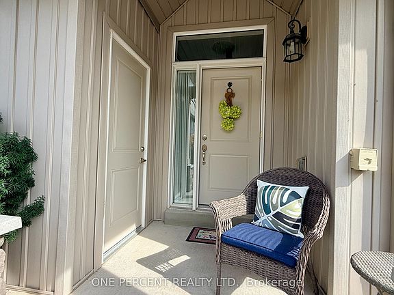 3rd image of 37 Lett Ave