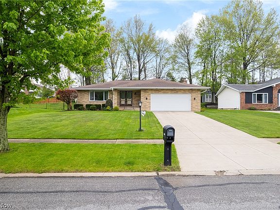 2nd image of 6968 Carol Dr
