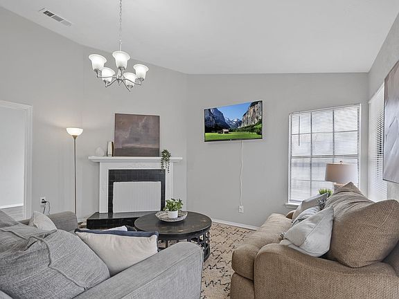 2nd image of 5510 Heathercrest Dr