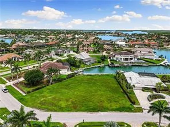 1331 Forrest Ct, Marco Island, FL 34145