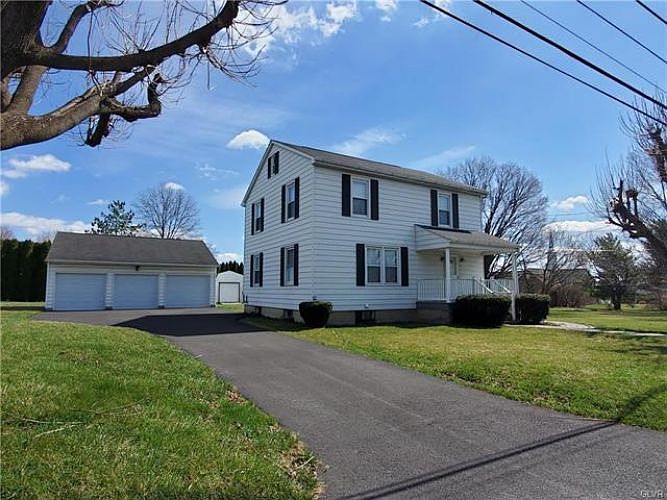 2nd image of 160 Rose Inn Ave
