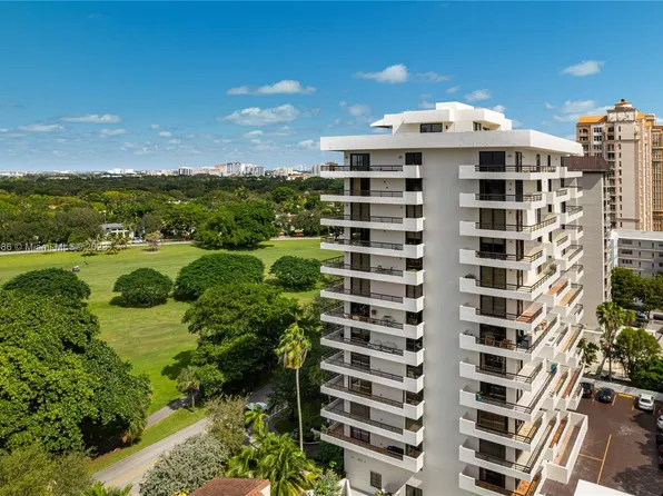 720 Coral Way APT 4B, Coral Gables, FL 33134