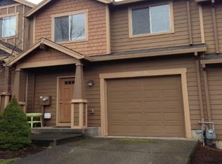 38527 Galway St, Sandy, OR 97055