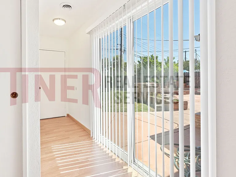 3413 Windsor Dr — Photo 19