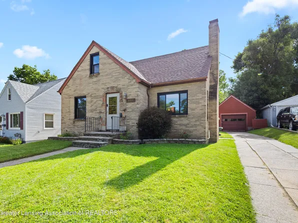 2217 Grant St, Lansing, MI 48910