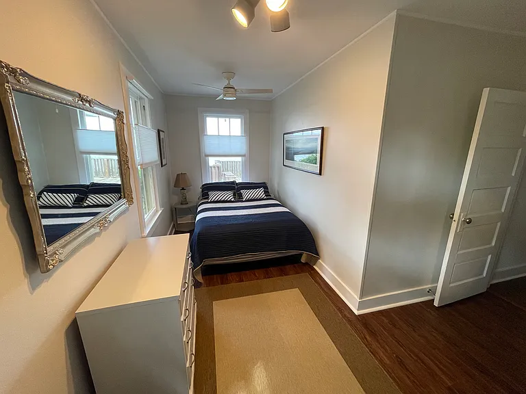 91 Shore Rd — Photo 10