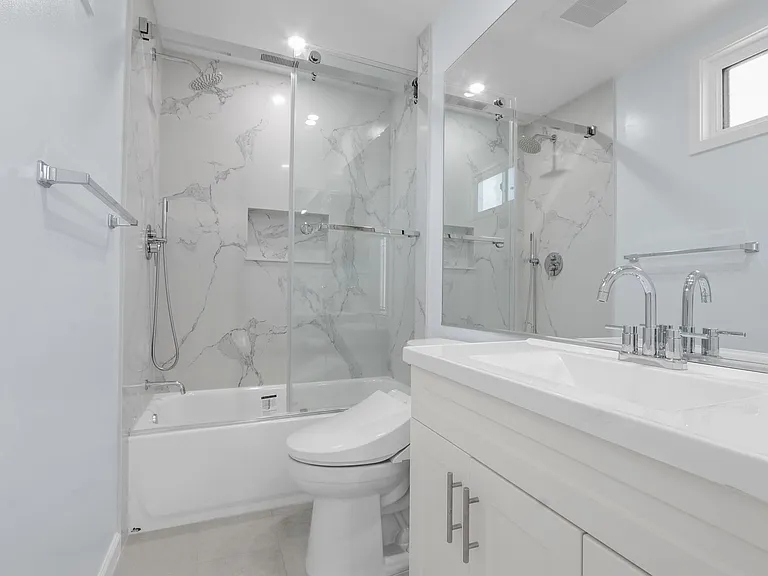 989 Arbor St — Photo 11